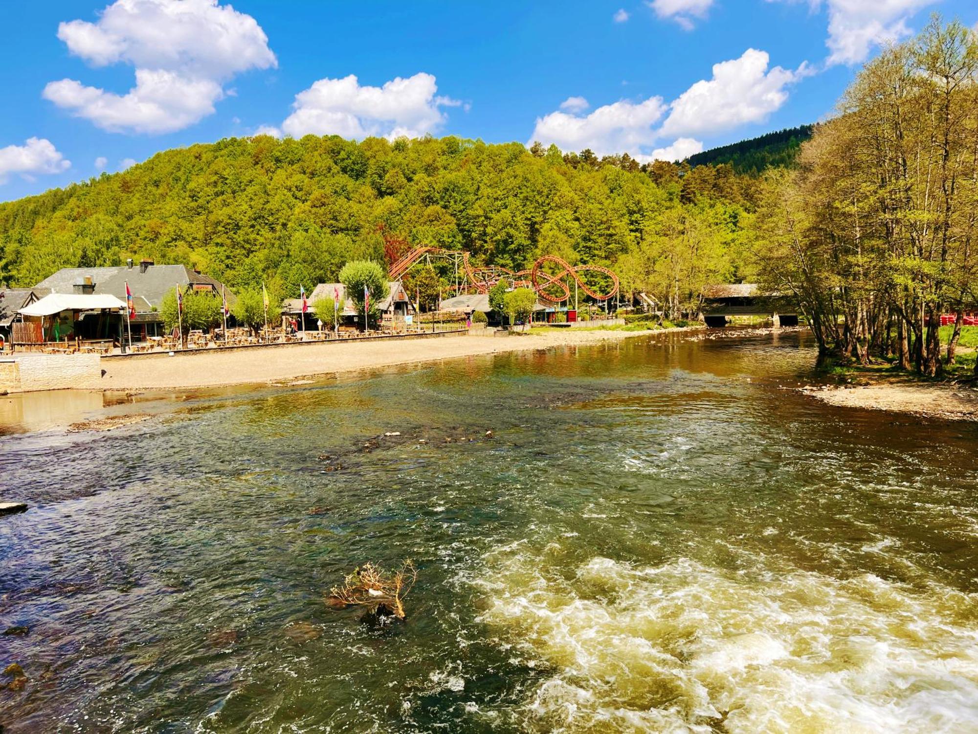 Au Sommet De La Cascade Hotel Stavelot Eksteriør billede