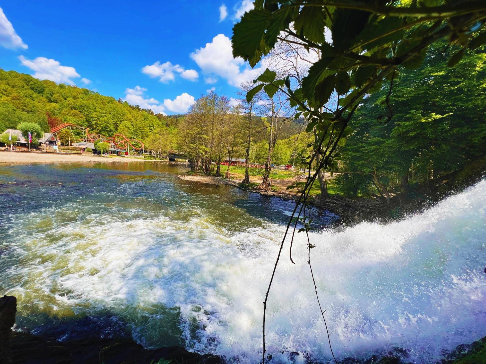 Au Sommet De La Cascade Hotel Stavelot Eksteriør billede