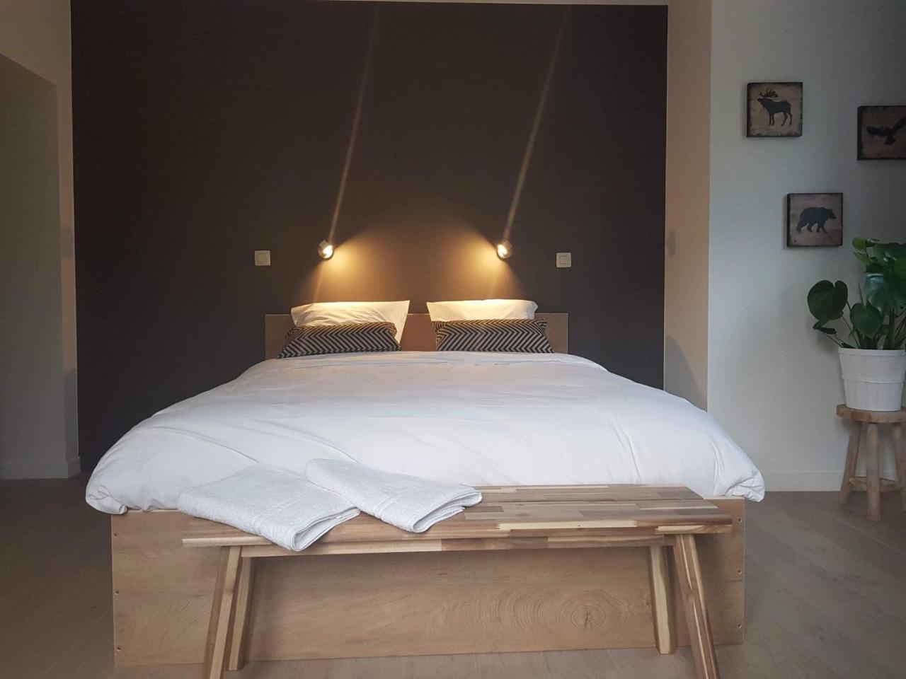 Au Sommet De La Cascade Hotel Stavelot Eksteriør billede