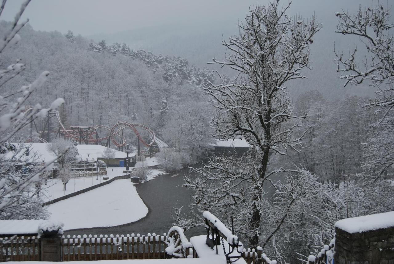 Au Sommet De La Cascade Hotel Stavelot Eksteriør billede